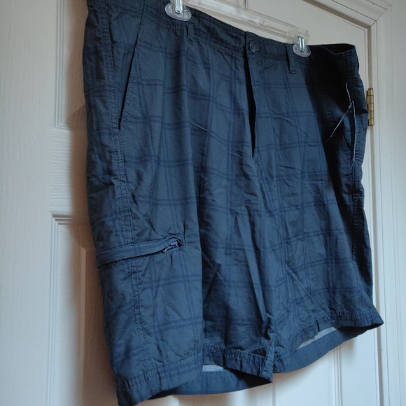 NWT Old Navy The Swim to Street Shorts Stripe 40 - Picture 3 of 10